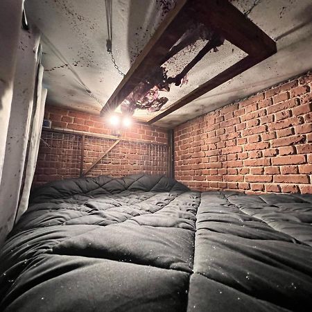 Insomnia Hotel ベルガ エクステリア 写真